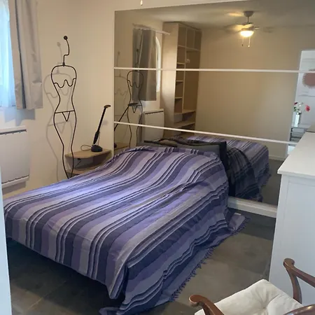Apartment Boost Your Immo Superbellevue St Cyr 3 *