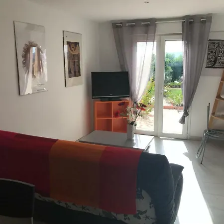 Boost Your Immo Superbellevue St Cyr 3 Apartment